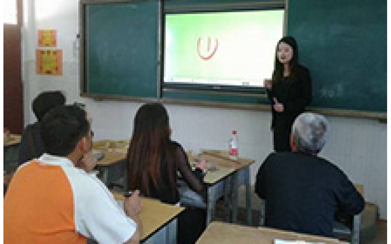 觸摸教學(xué)一體機(jī)經(jīng)常會(huì)使用到的十種功能